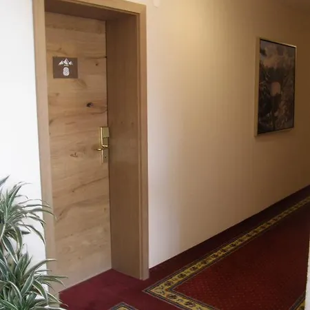 Hotel Sportalm 3*